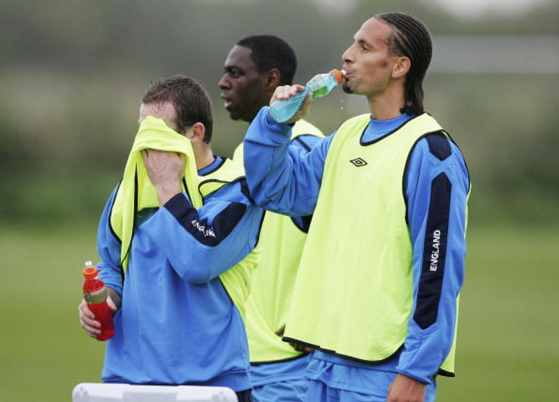 3) Rio Ferdinand (West Ham til Leeds) - Hann átti eftir að njóta mikillar velgengni hjá United en það var Leeds, sem virtist eiga gríðarlega bjarta framtíð, sem lokkaði hann frá West Ham.