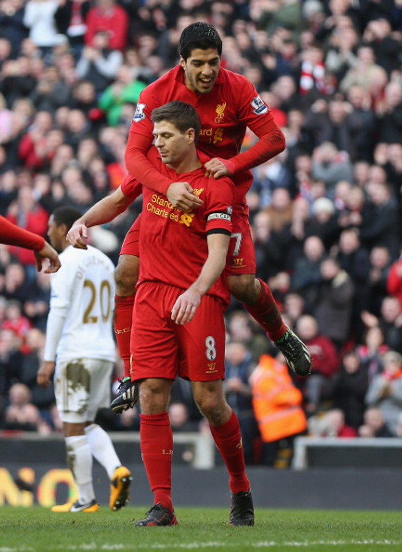 Telegraph: Gerrard skoðar að fá Luis Suarez frítt