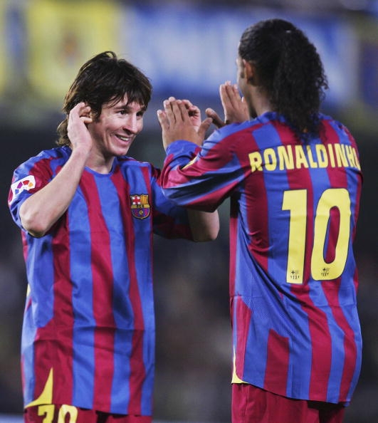 Messi hefur ekki eins gaman af djamminu og Ronaldinho.