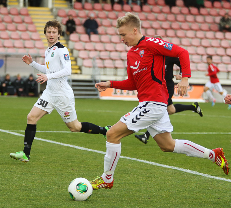Í leik með Val 2014.