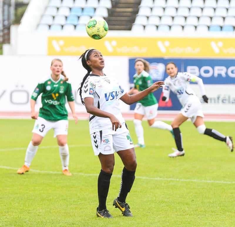 Natasha hefur lagt skóna á hilluna