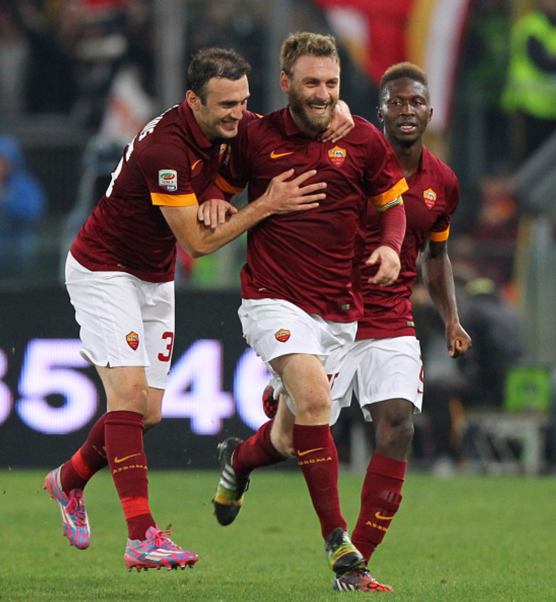 De Rossi átti langan feril sem leikmaður Roma.