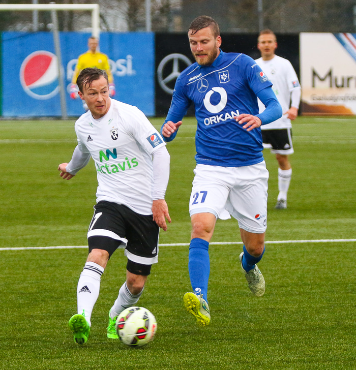 Steven Lennon.