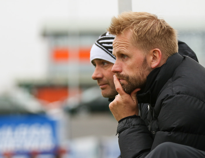 Jóhannes stýrði ÍBV fyrri hluta sumars 2015 áður en hann flutti aftur til Noregs af persónulegum ástæðum.