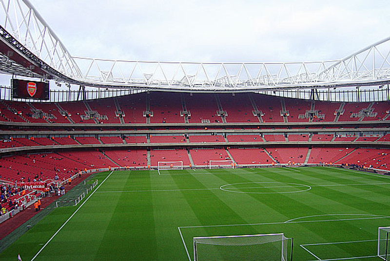 Heimavöllur Arsenal - Emirates Stadium (60.700 áhorfendur)