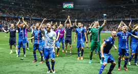  EM ævintýri Íslands -   Tíu ár síðan Ísland...