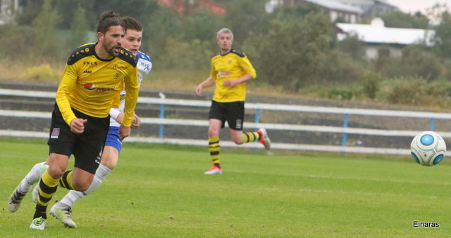 Paul Bodgan Nicolescu í leik með Ægi árið 2016.