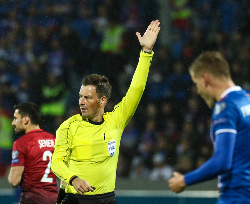 Clattenburg.