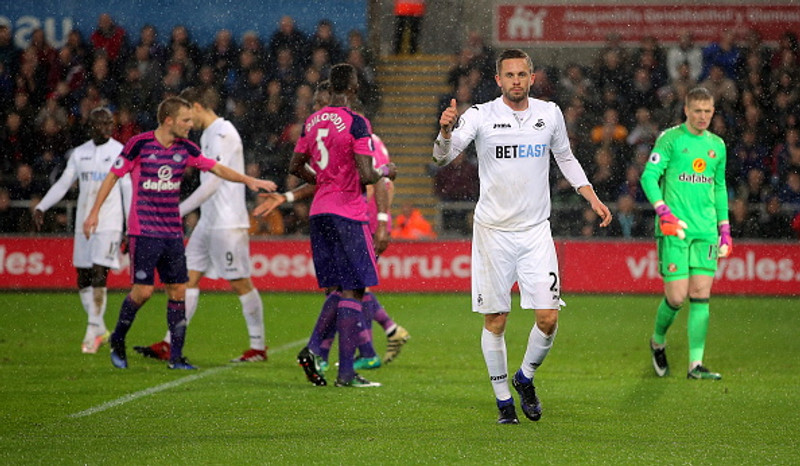 Gylfi Þór Sigurðsson (Swansea) - Swansea skorar varla mark án þess að Gylf komi nálægt því. Skoraði og lagði upp um helgina.
