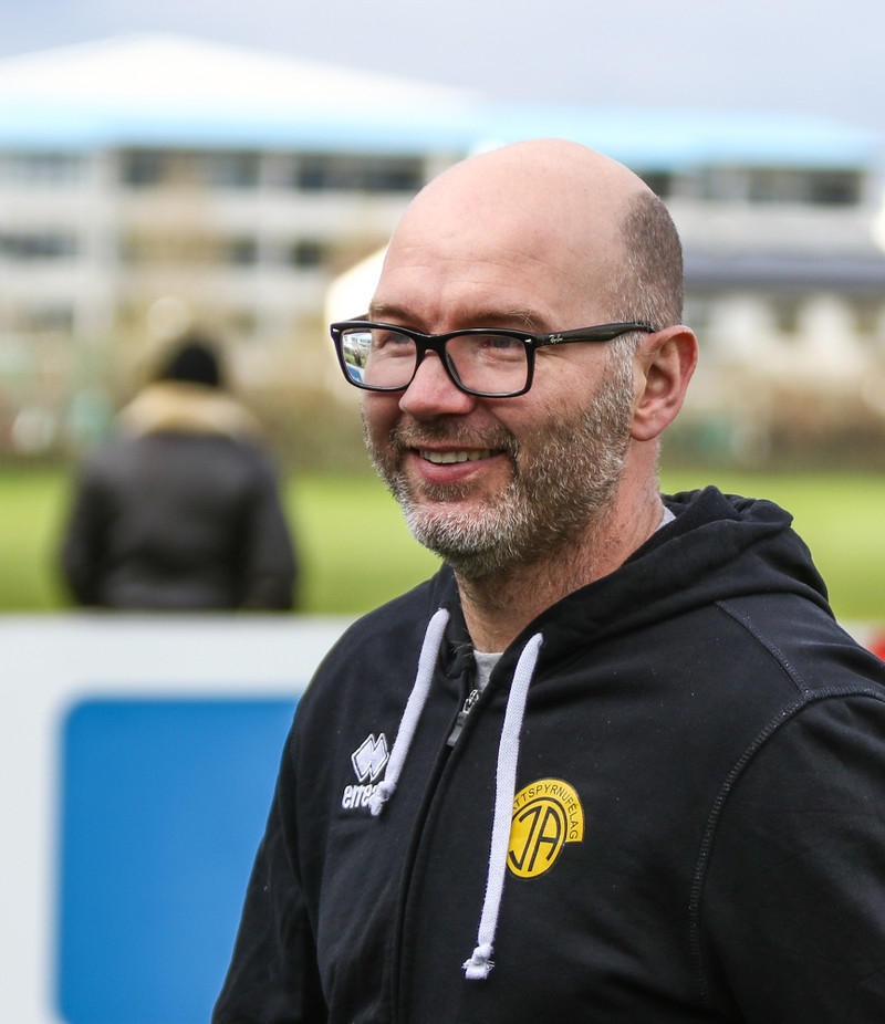 Gunnlaugur Jónsson.