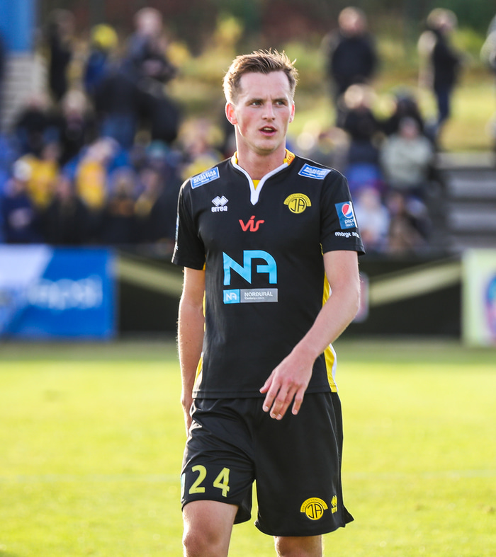 Og fór upp á Skaga.