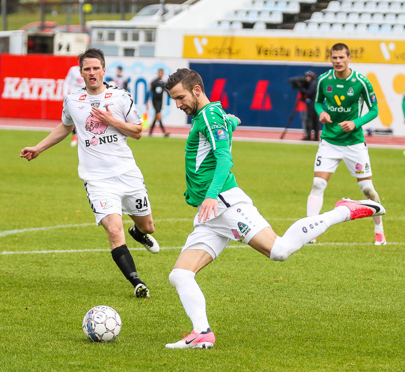 Varnarmaðurinn öflugi Damir Muminovic.