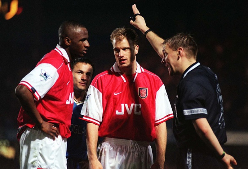 Patrick Vieira og Dennis Bergkamp.