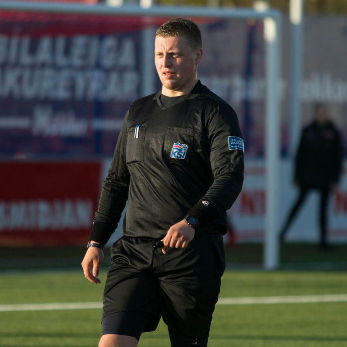Helgi Ólafsson dæmdi leikinn.