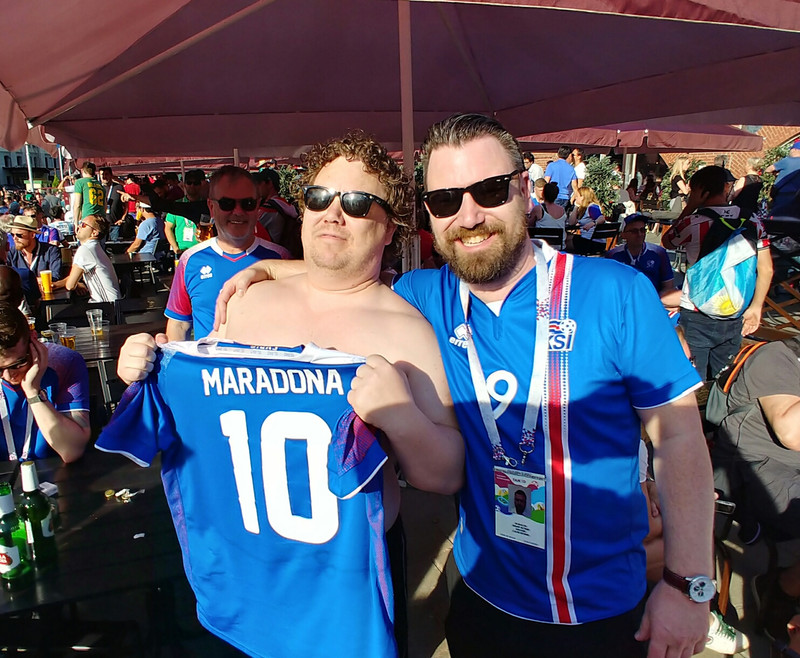 Hressir stuðningsmenn - „Maradona gæti verið faðir minn\"