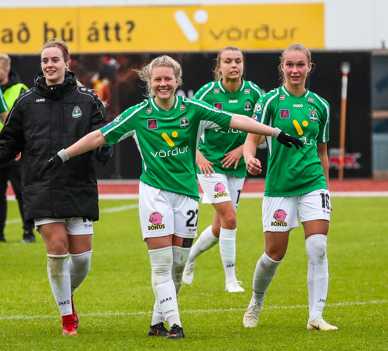 Myndaveisla: Breiðablik heldur toppsætinu eftir sigur á Val