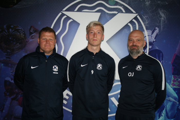 Ágúst Leó Björnsson fyrir miðju.