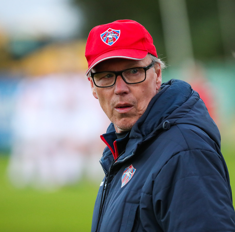 Pétur Pétursson var langt frá því að vera hress með spilamennskuna í kvöld