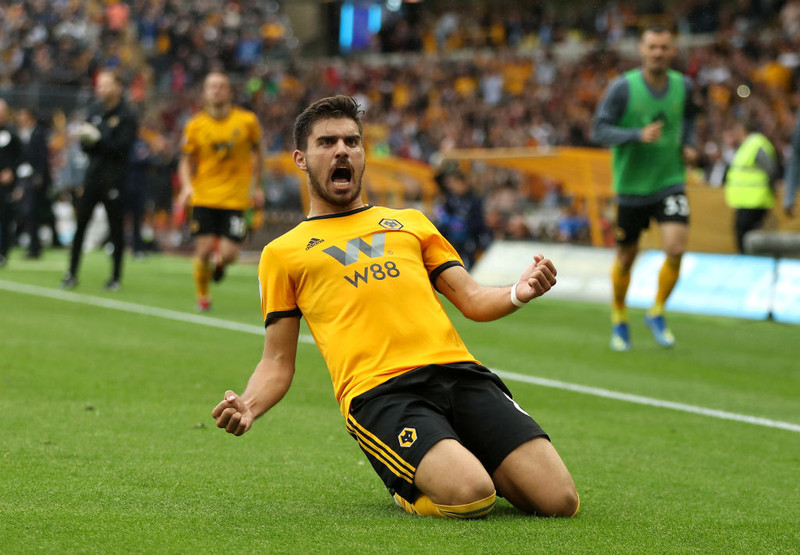 Ruben Neves (Wolves) - Portúgalinn stjórnaði spilinu í dramatískum 4-3 sigri á Leicester.