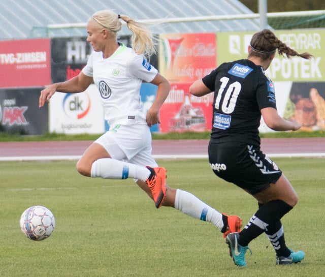 Pernille Harder. fyrirliði danska kvennalandsliðsins.