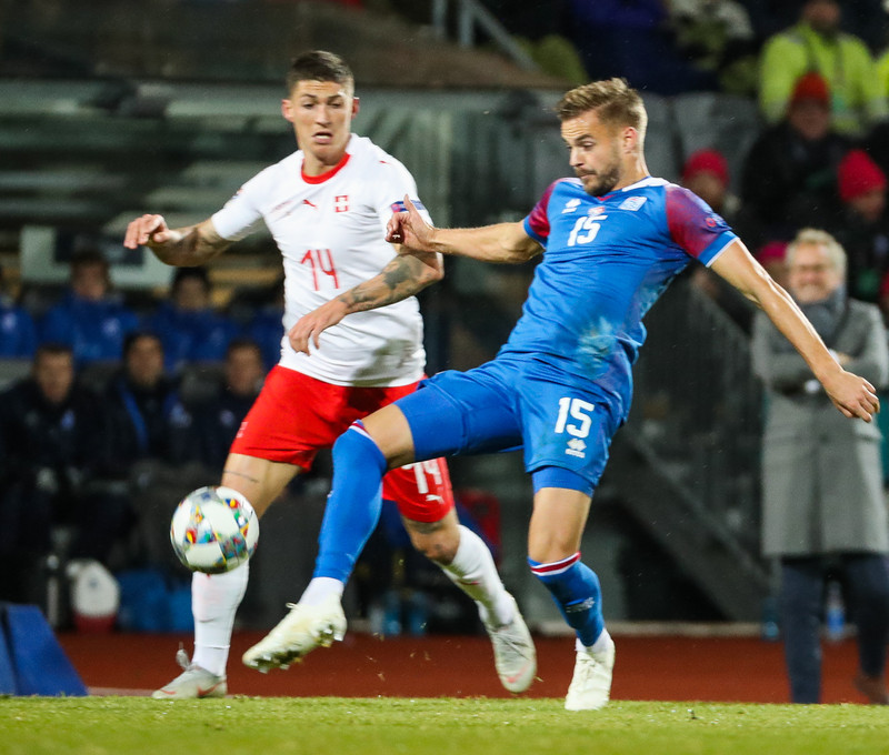 Búlgaría: Hólmar Örn vann nágrannaslaginn