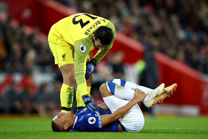 Alisson (Liverpool) - Hélt hreinu og átti frábæra vörslu í grannaslagnum gegn Everton.