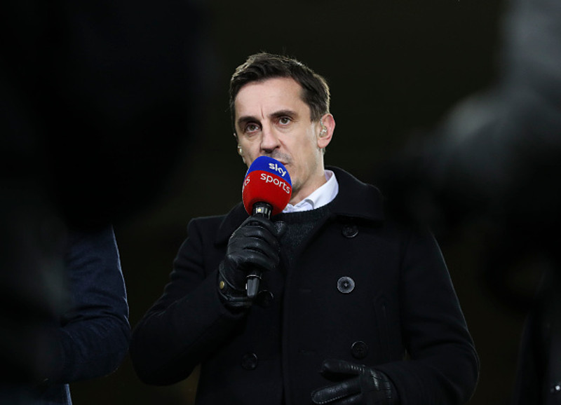 Neville segir stuðningsmönnum Arsenal að sýna Emery þolinmæði