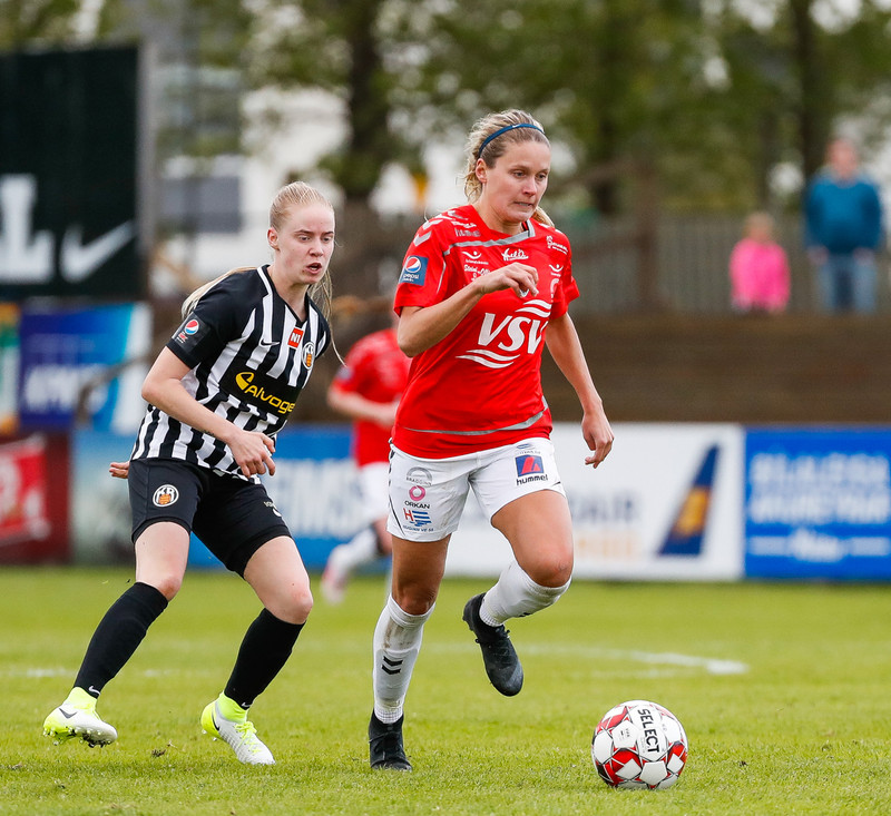 Cloe ekki ennþá lögleg með íslenska landsliðinu