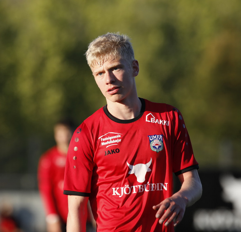 Róbert er uppalinn hjá Aftureldingu.