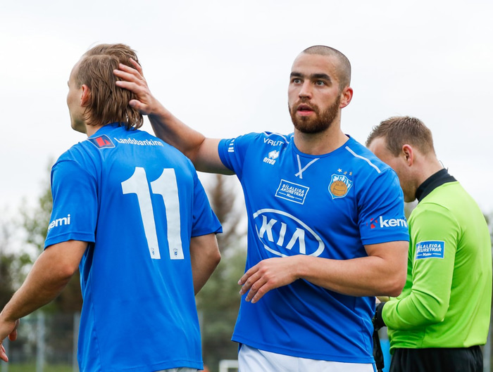 Fram mætir Þrótti.