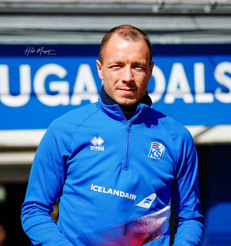Jón Guðni á toppinn - Rúnar Alex fékk tvö á sig