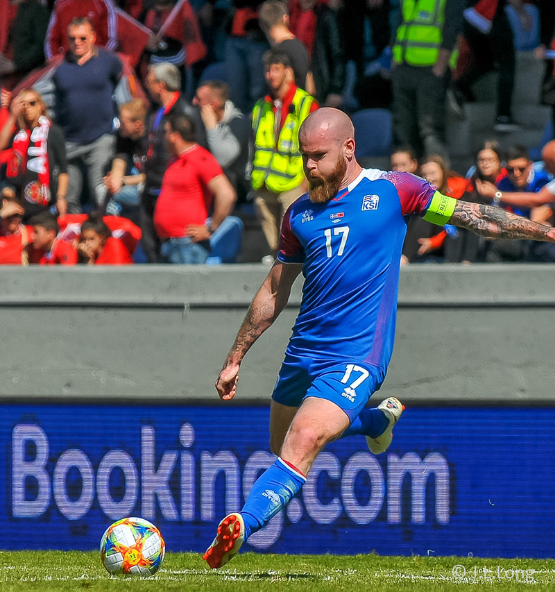 Aron Einar Gunnarsson.