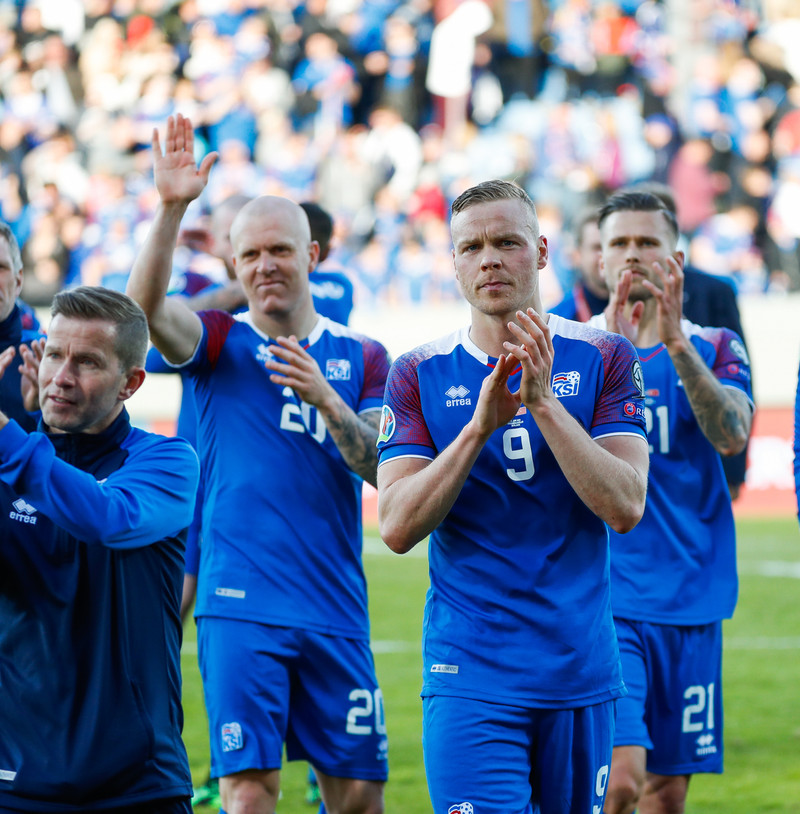 Myndaveisla 1: Ísland vann Tyrki í Laugardalnum