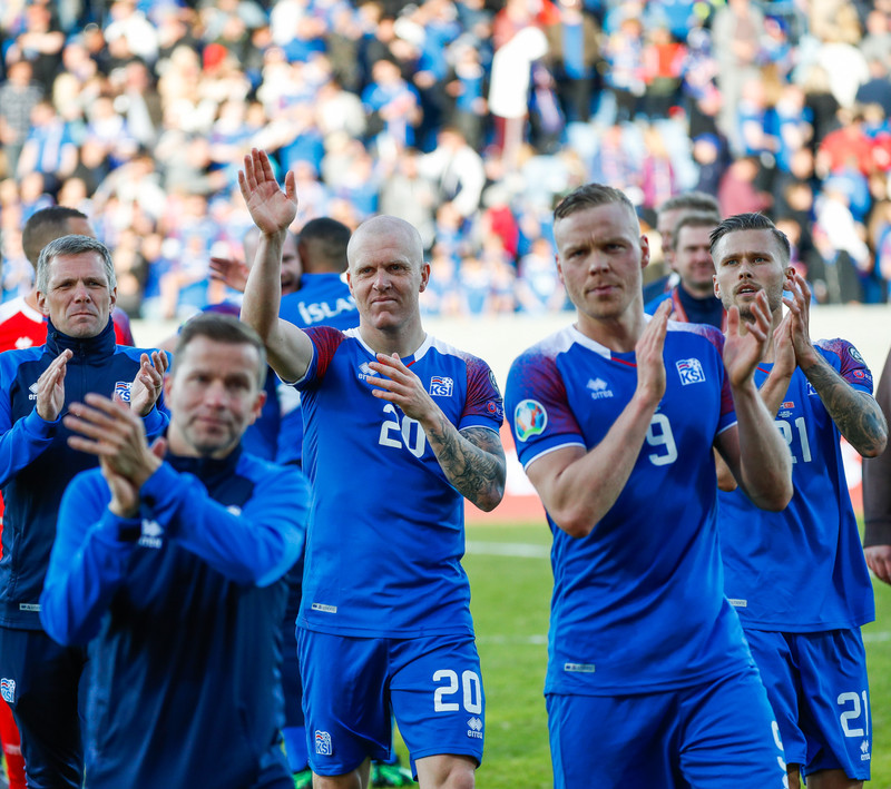 Myndaveisla 1: Ísland vann Tyrki í Laugardalnum