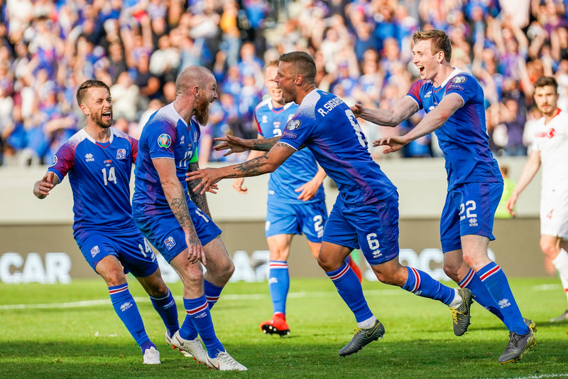 Landsliðsumræða - Verður Ísland á EM alls staðar?