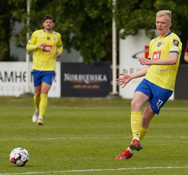 Bjarni Aðalsteinsson skoraði þrennu.