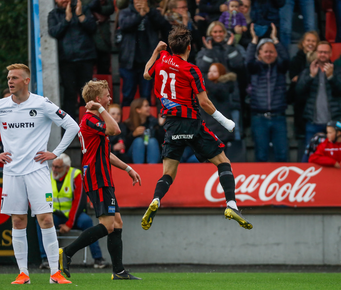 Andri skoraði sjö mörk í sextán deildarleikjum árið 2019 með Víkingi og hjálpaði liðinu að verða bikarmeistari.