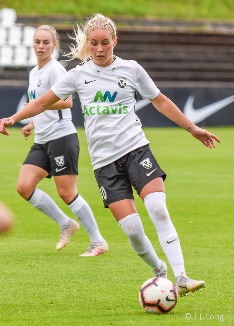 Selma Dögg gerði fernu fyrir FH.