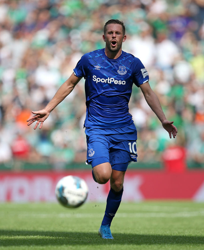 Byrjunarlið Villa og Everton: Gylfi á sínum stað í holunni