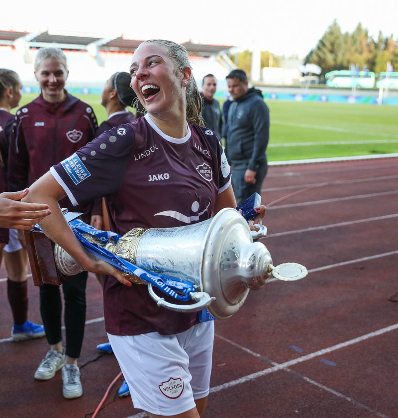 Myndaveisla: Selfoss Mjókurbikarmeistari eftir sigur á KR