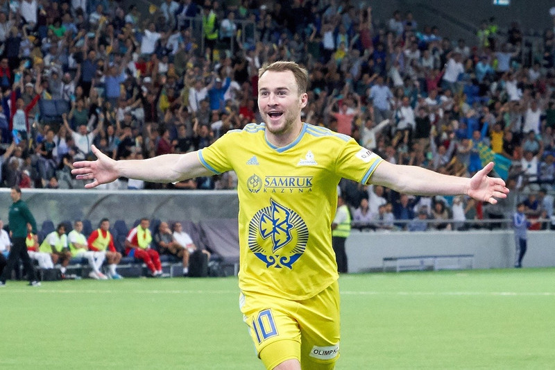 Rúnar er að spila vel fyrir Astana.
