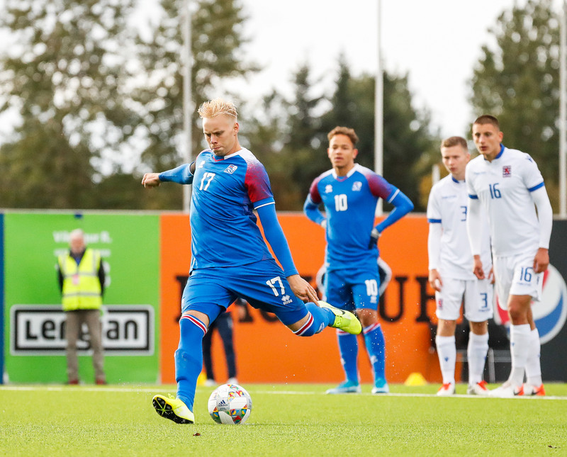 Sveinn Aron Guðjohnsen.