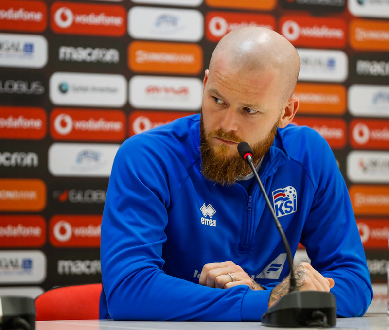 Aron Einar ekki með Íslandi - Með slitið liðband