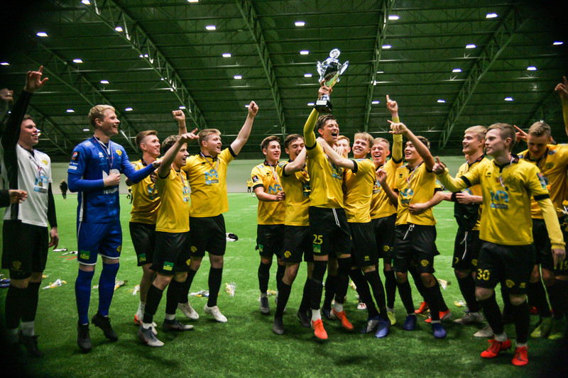 Skagamenn niðurlægðu heimamenn í Eistlandi.