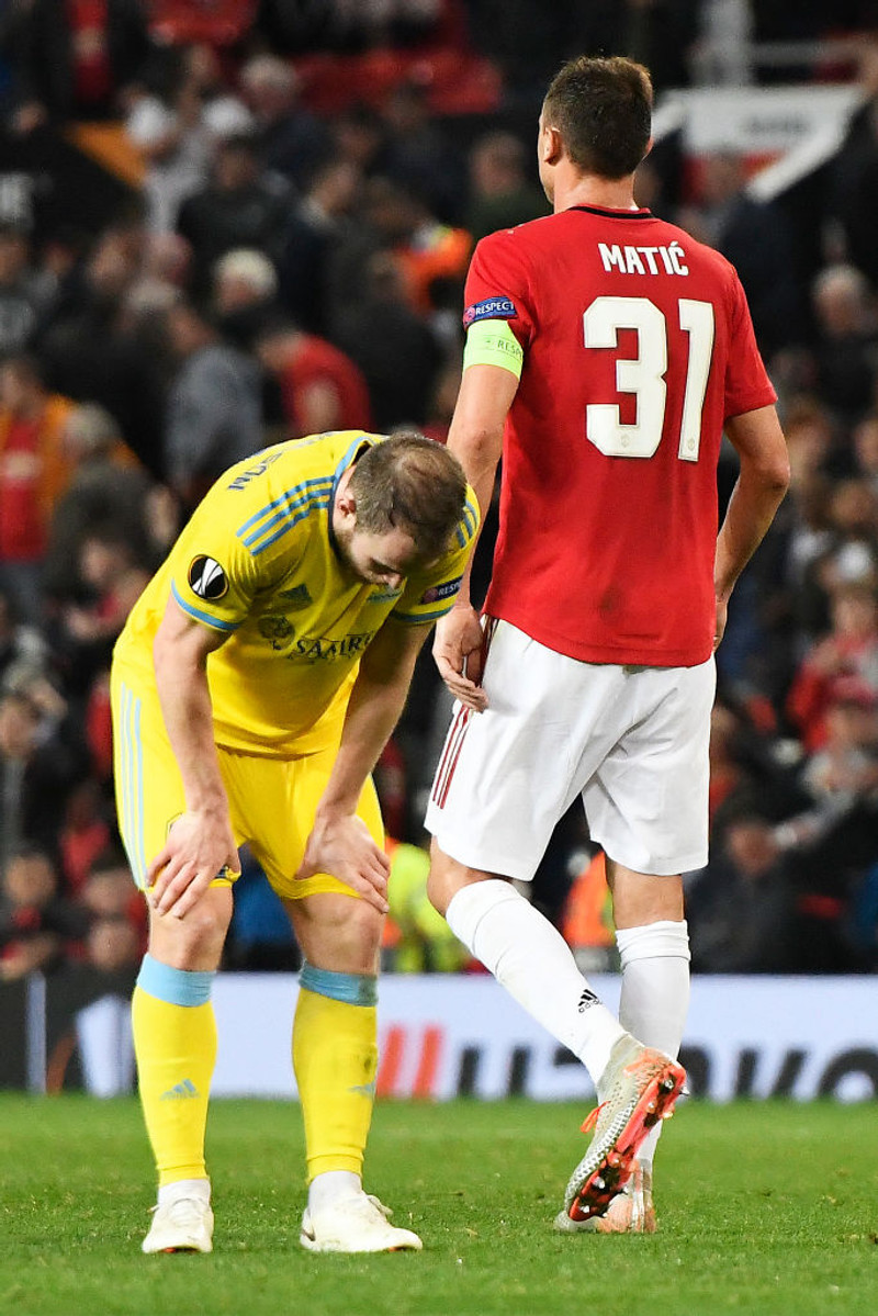 Rúnar Már og Nemanja Matic í leiknum í kvöld