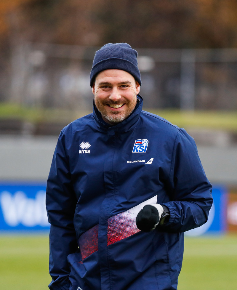 Freyr vildi ekki taka við liði nema hafa Jonathan sér við hlið.