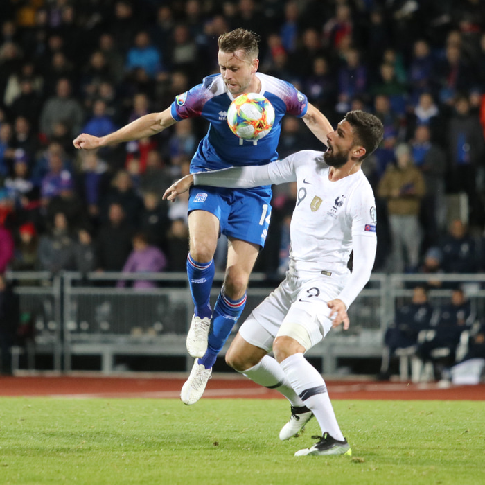 Giroud í leiknum gegn Íslandi á föstudaginn.  Hann skoraði bæði gegn Íslandi og Tyrklandi í þessum landsleikjaglugga.