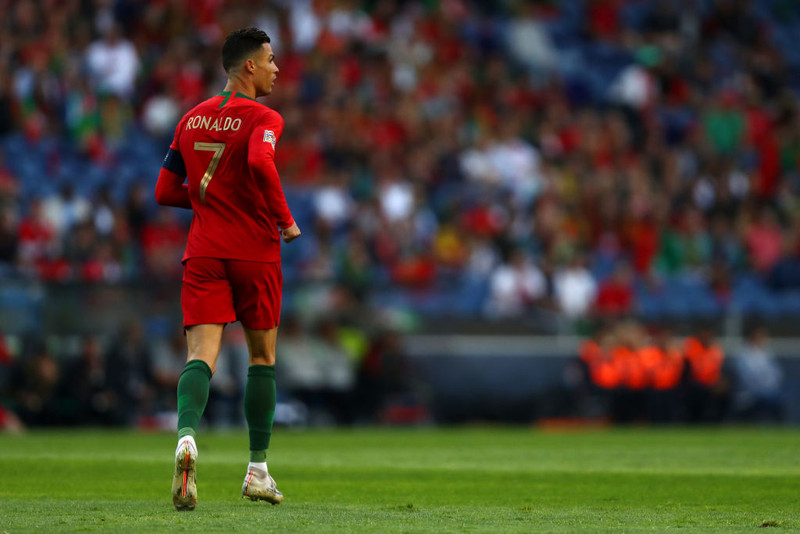 Ronaldo þarf að bíða þangað til á næsta ári eftir 100. markinu