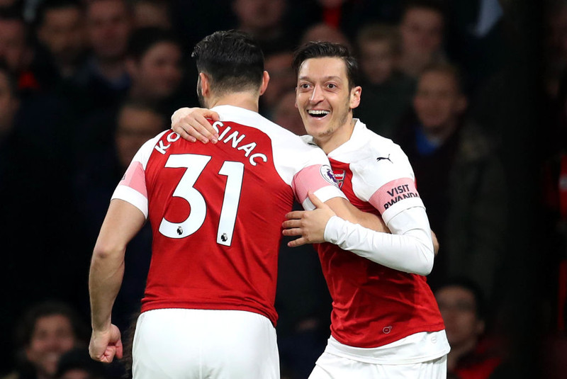 Byrjunarlið Leicester og Arsenal: Özil heldur sætinu