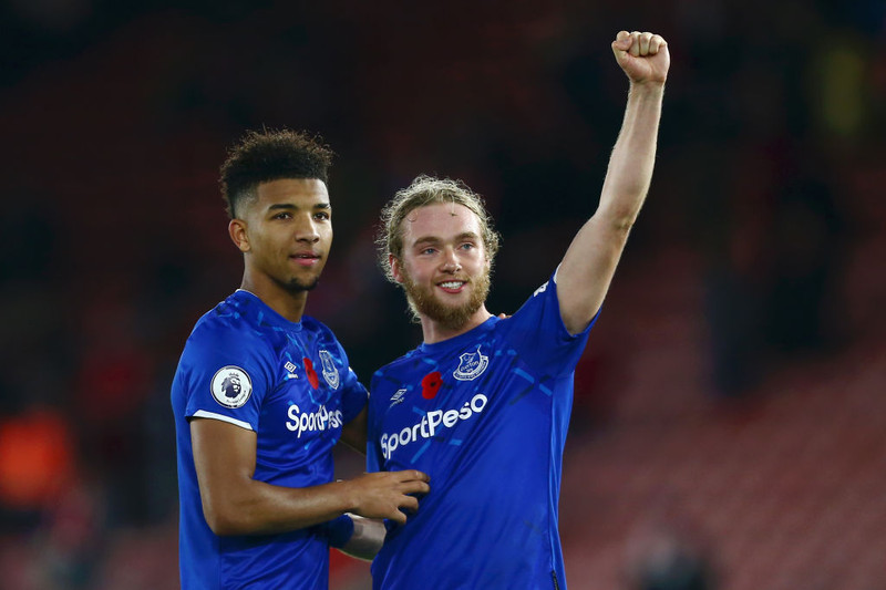 Tom Davies (Everton) - Var öflugur á miðjunni í sigri Everton á Southampton.